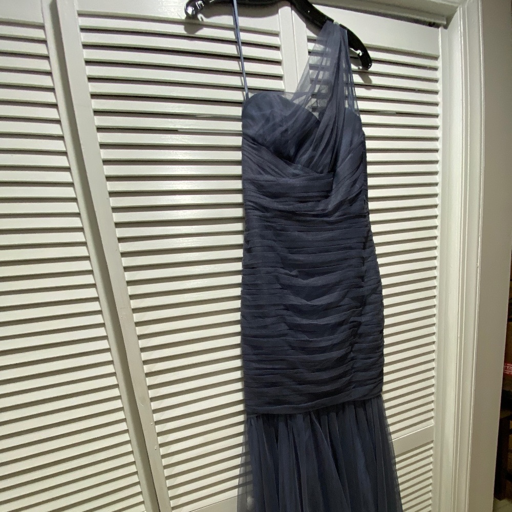 Beautiful Amsale One Shoulder dress